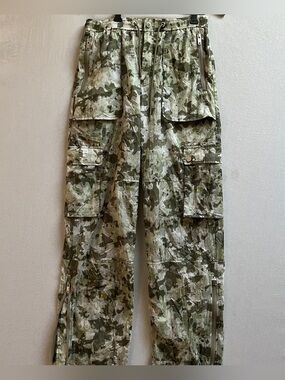 Moose Knuckles Clermont Camo Utility Cargo Pants Drawstring Womens M